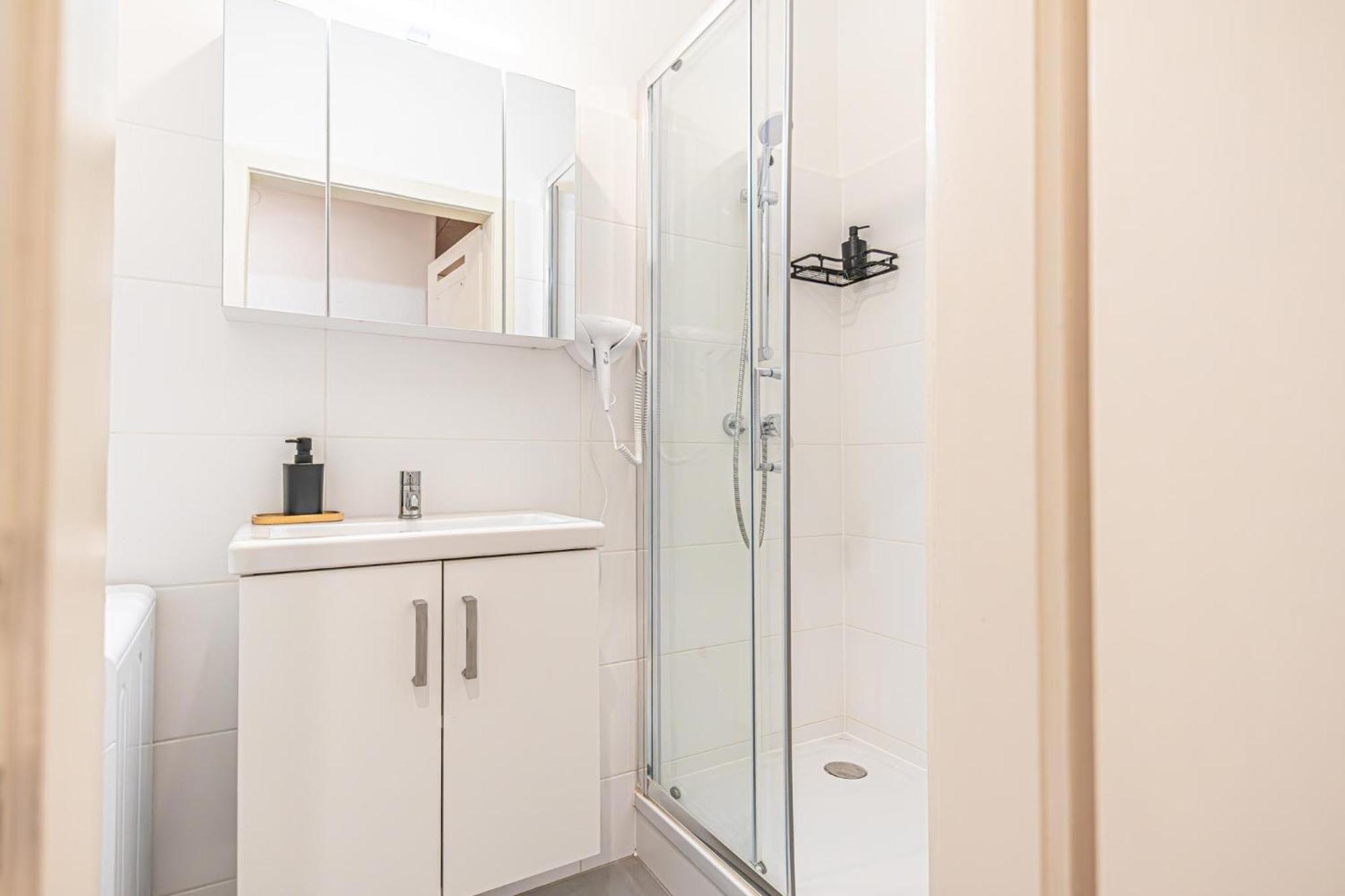 Desirable 2Br - Bookable For Longstays In Lockdown B فيينا المظهر الخارجي الصورة